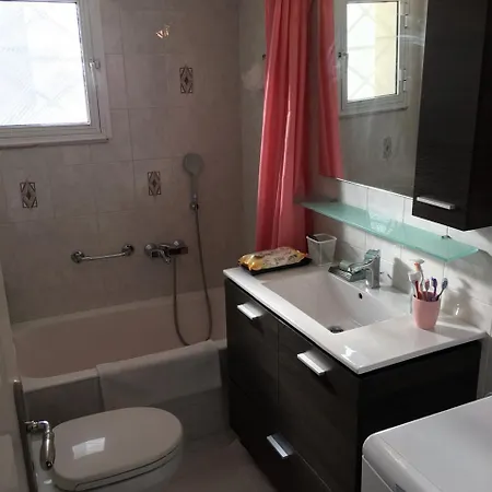 Luxury Family Apartment Loutraki (Corinthia)